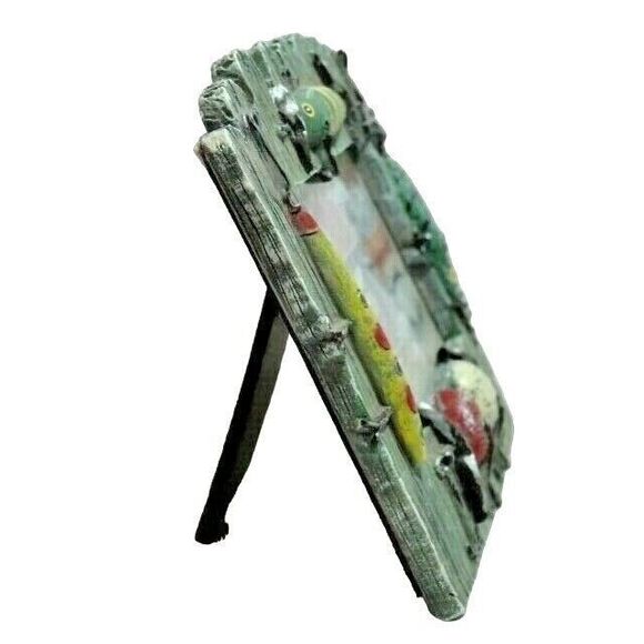 Rivers Edge Antique Fishing Lure Photo Frame 3-D 2 x 3-in Wall Lodge Cabin Gift - Picture 2 of 3
